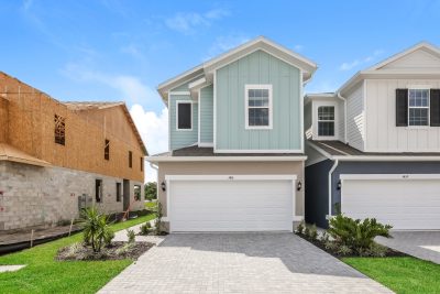 014 Front View EPS00016