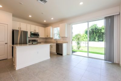 008 photo dining room 14741029