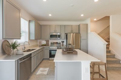 002 photo vs kitchen 14755582