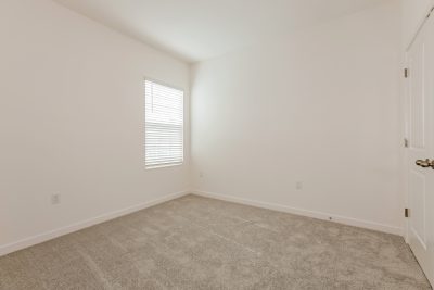 009 018 photo bedroom 14741036