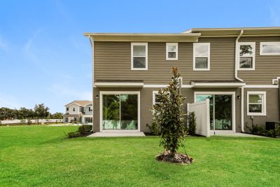 014 photo rear view 14708363