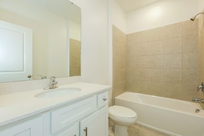 011 photo bathroom 14741021