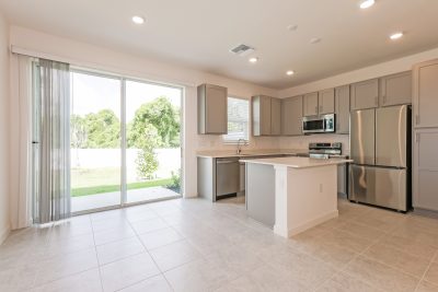 006 photo dining room 14741347