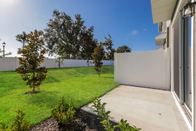 015 photo rear view 14740910