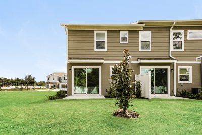 014 photo rear view 14708363