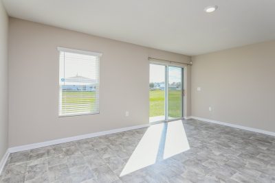 003 Living Room ET11039