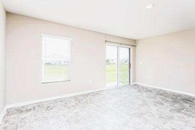 005 photo Living Room 7fc0238e bc94 45f2 8f46 d5ff371509ba
