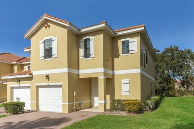 001 photo front view 15069014