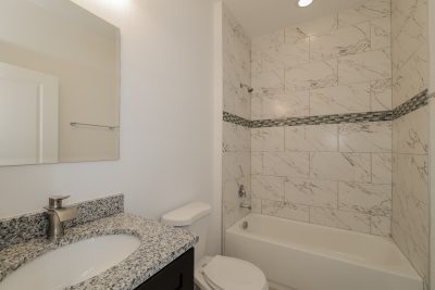 018 photo bathroom 10410018