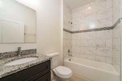 013 photo bathroom 15149444