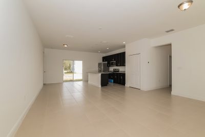 001 photo living room 10410006
