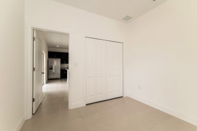 014 photo bedroom 10410016