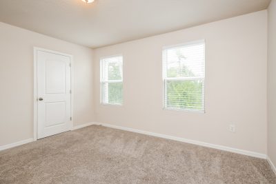 013 Bedroom ET81029