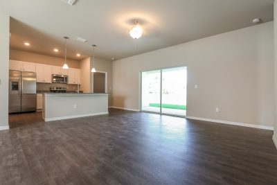 003 Living Room ET51207