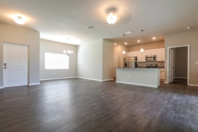 004 Living Room ET51207