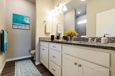 004 photo main bathroom 14648709