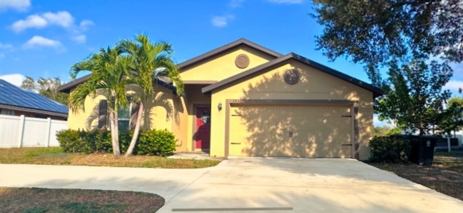 000 FV 1831 SE Airoso Blvd MLS