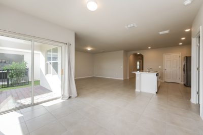 006 photo dining room 13159589