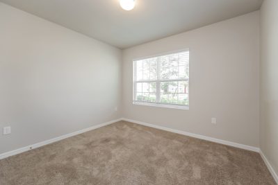 012 Bedroom ET11052