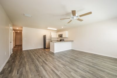 004 photo living room 14045037