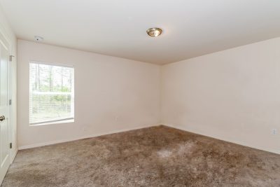 008 photo main bedroom 12577257