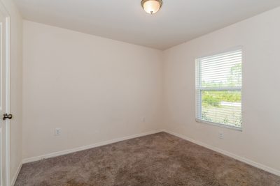 011 photo bedroom 12577254