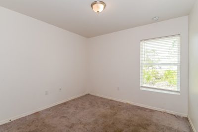012 photo bedroom 12577255