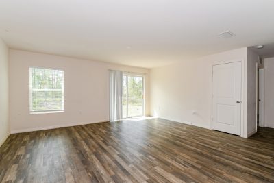 003 photo living room 12577267