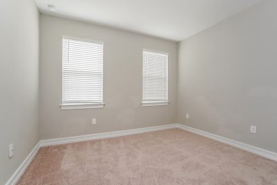 011 photo bedroom 13039566