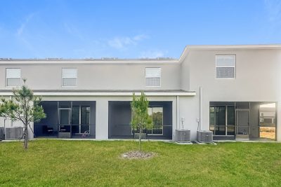 014 Rear View EOH00002