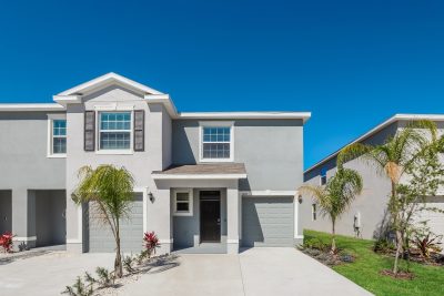 000 Front View 13673330
