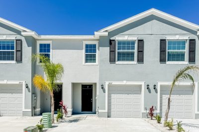000 front view 13673622