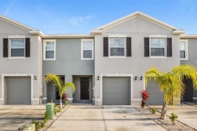 014 photo front view 13671875