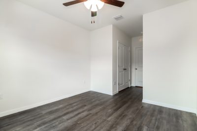 010 photo bedroom 13909439