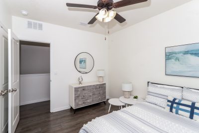 012 Bedroom EOH00047