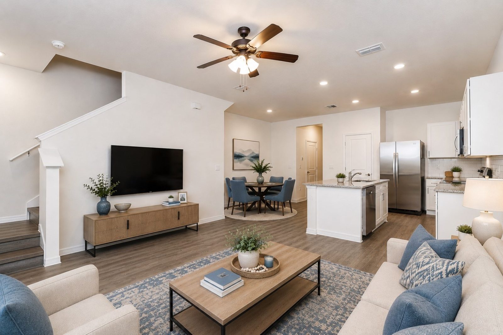 001 003 Living Room 1 1