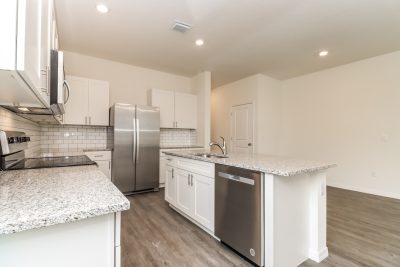 006 Kitchen EOH00081