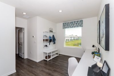 005 Office EOH00047