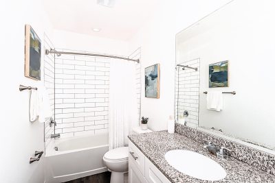004 014 Bathroom EOH00047