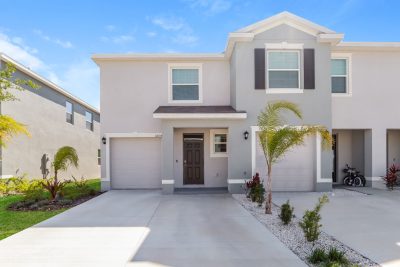 014 front view 13669164