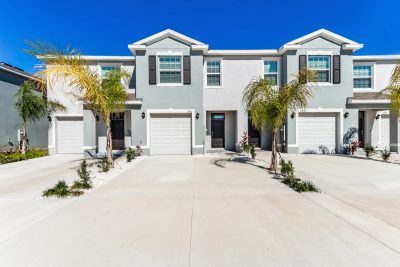 000 front view 13675269