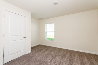 009 photo bedroom 11002686