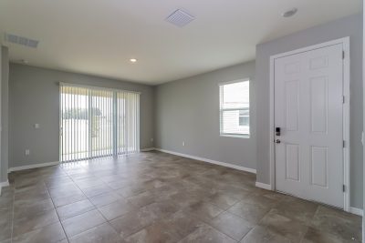 003 photo living room 11017675