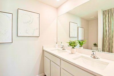 004 Somerset Cove Main Bathroom 2