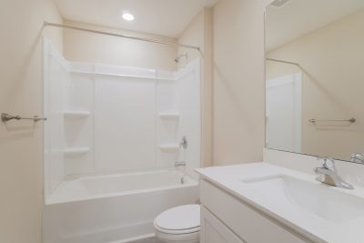 012 photo bathroom 12579105