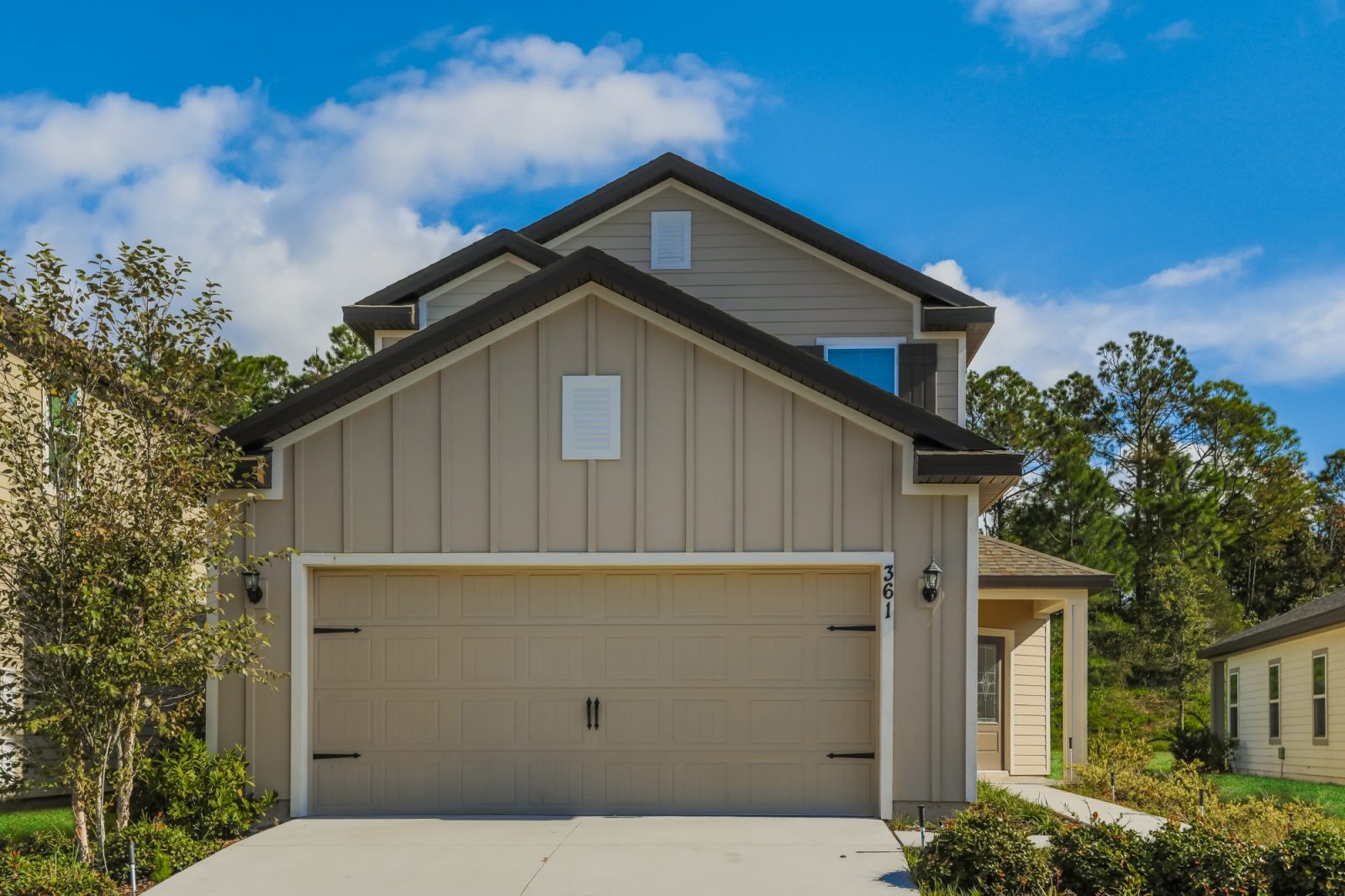 000 photo front view 13255313