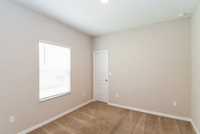 012 Bedroom ET41069