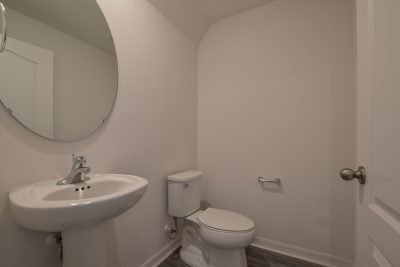 013 photo bathroom 10307361