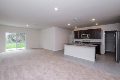 002 Living Room ET51202
