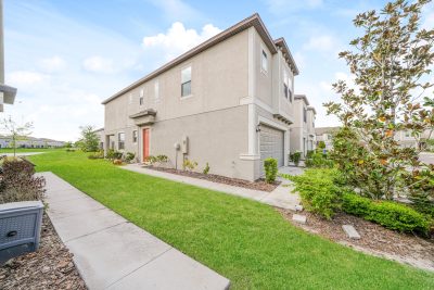 000 photo front view 15279362